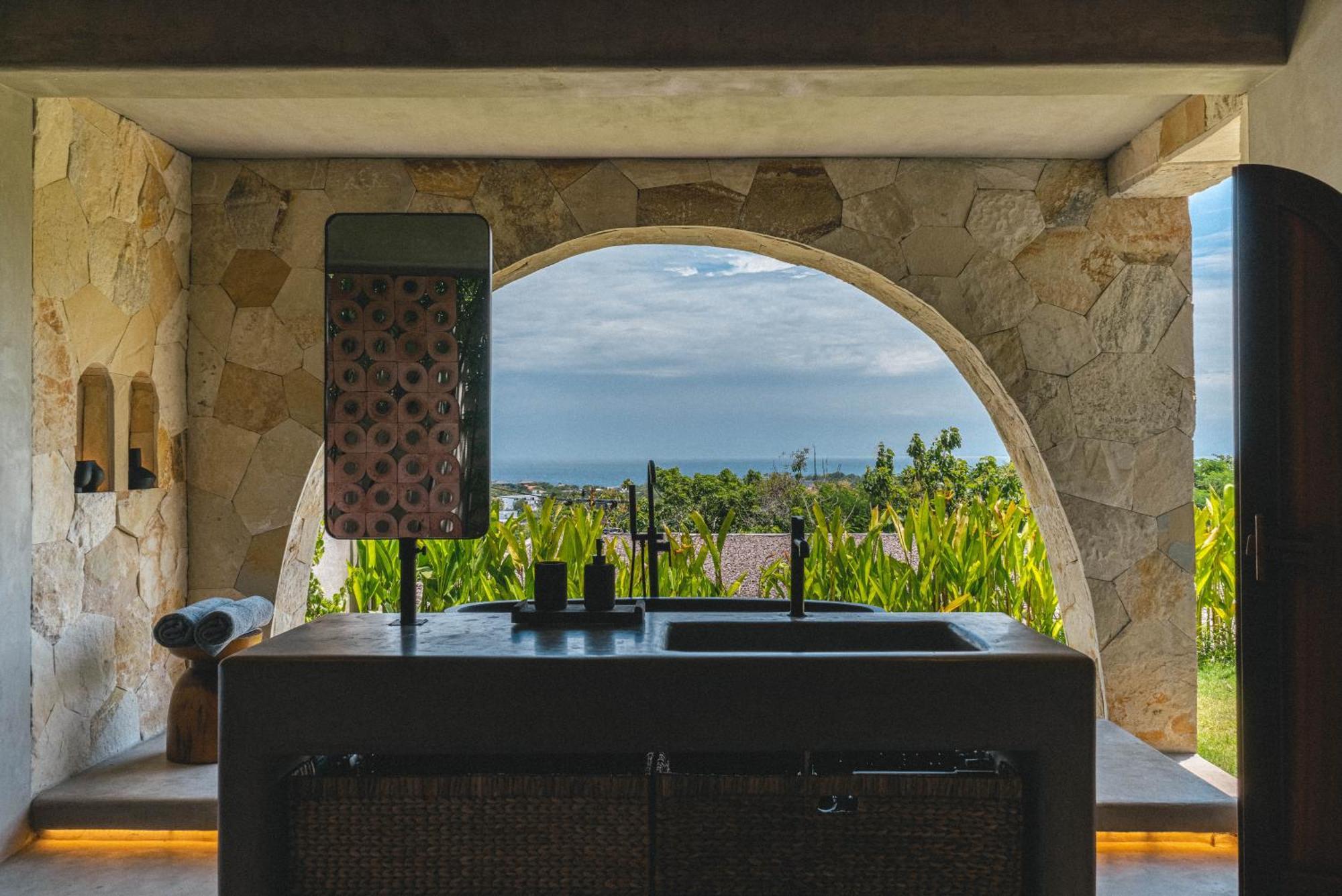 Sivana, Hotel Boutique With Ocean Or Garden Views - Adults Only Uluwatu Exterior foto